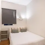 Sagrada Familia 2 Min Away, Spacious 3br, برشلونة