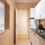 Sagrada Familia 2 Min Away, Spacious 3br, شقة