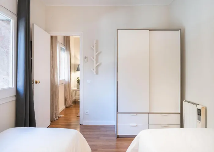 Διαμέρισμα Sagrada Familia 2 Min Away, Spacious 3Br, Barcelona